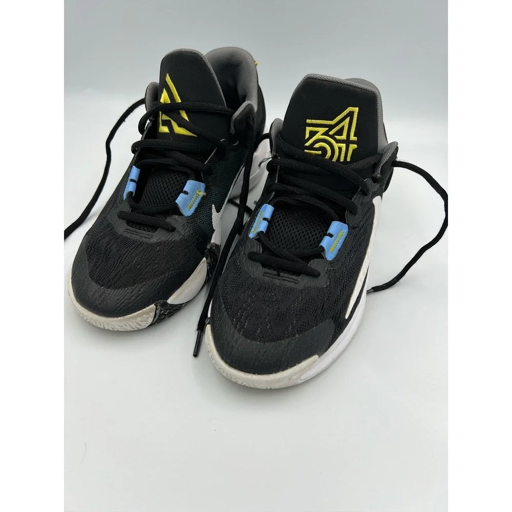Nike Giannis Immortality‎ 2 Youth Size 6Y Basketball Shoes Black White Boys EU38